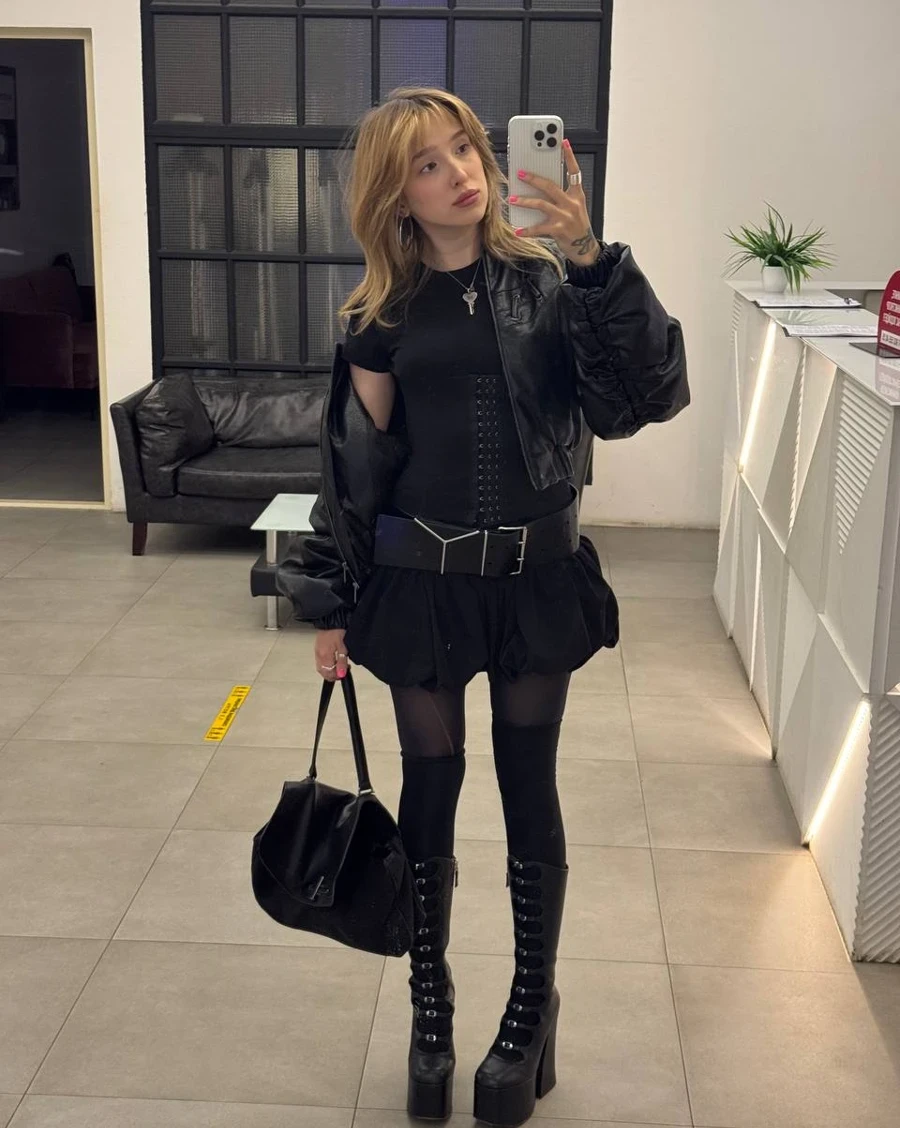 Генсуха OnlyFans leak photo 27