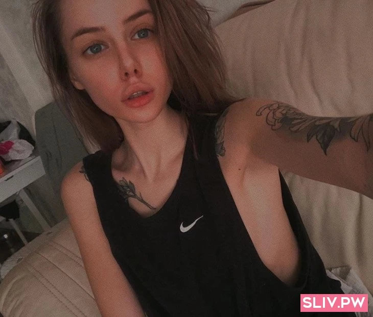 tati (Gtfobae) OnlyFans leak photo 5